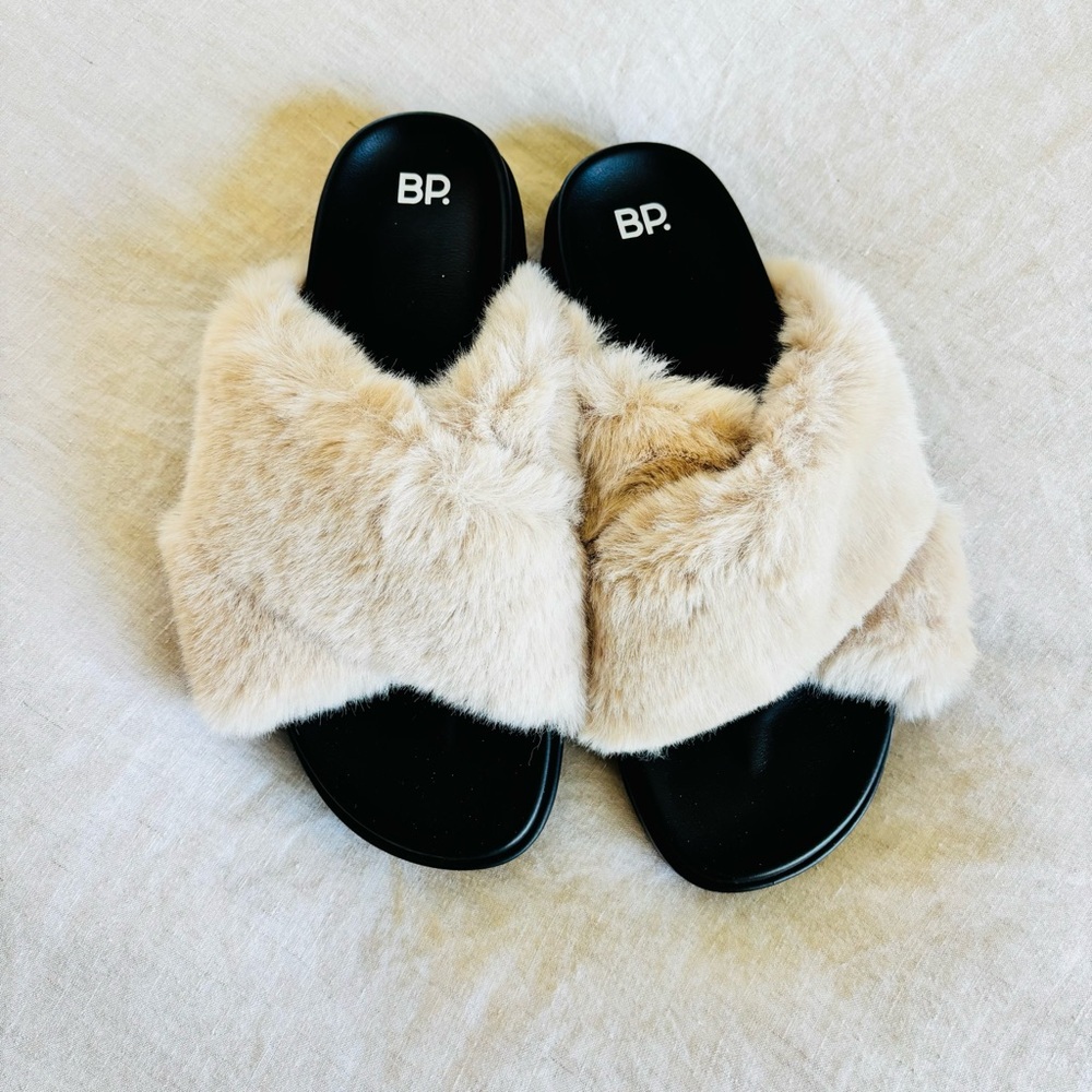 BP Cream Faux Fur‎ platform Slide Sandals - Picture 2 of 5